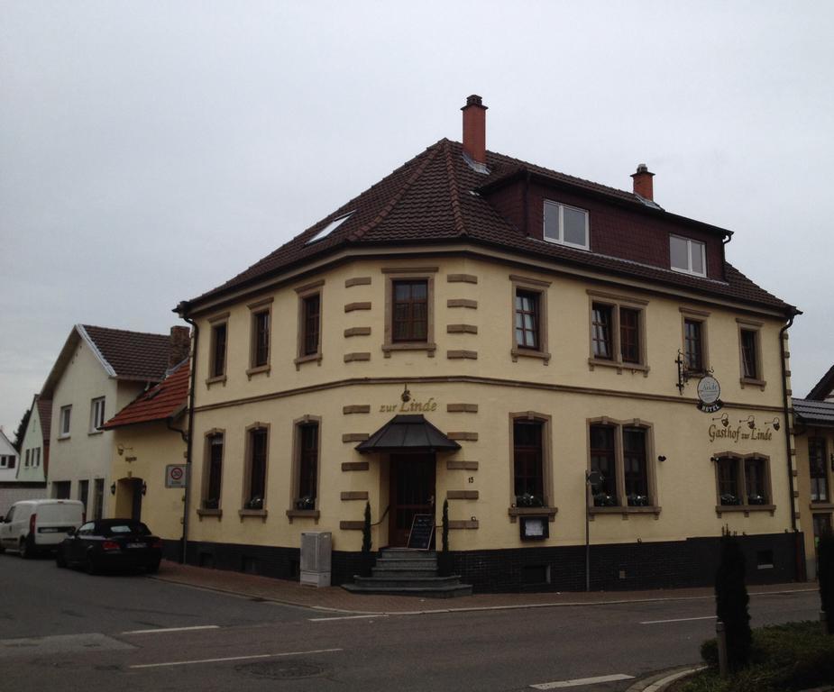 Linde Restaurant & Hotel Nußloch Exteriör bild