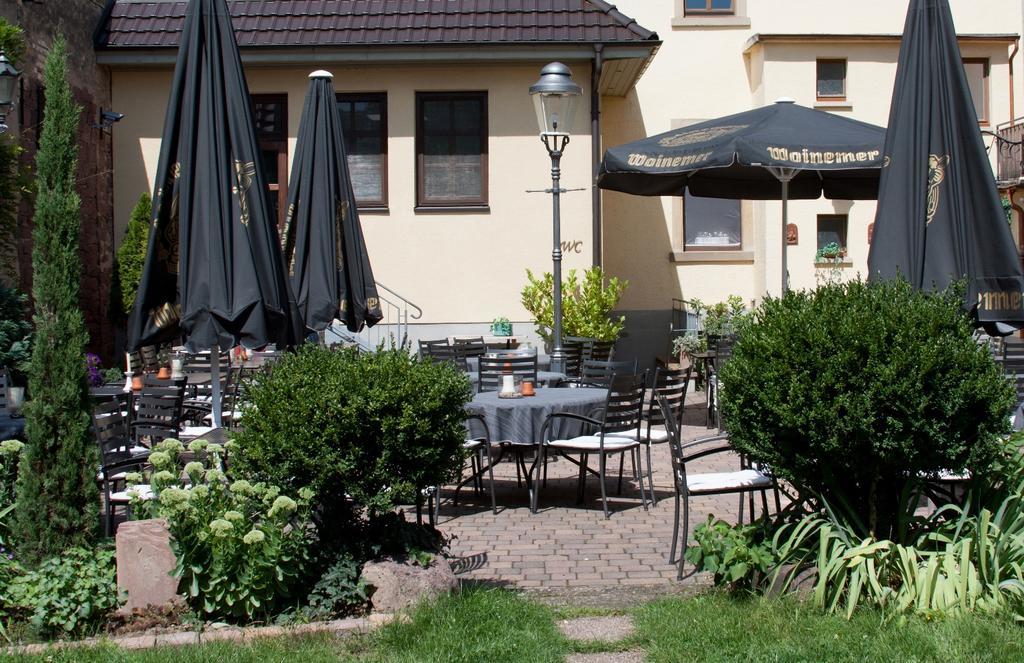 Linde Restaurant & Hotel Nußloch Exteriör bild